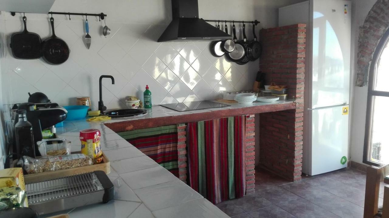 La Casona De La Luz Hostel Гуадикс Екстериор снимка
