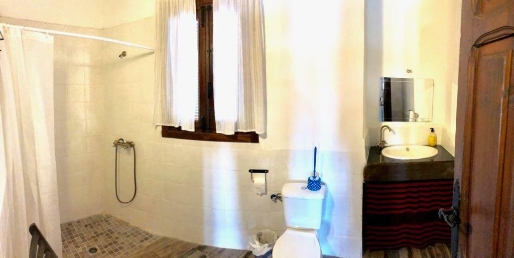 La Casona De La Luz Hostel Гуадикс Екстериор снимка